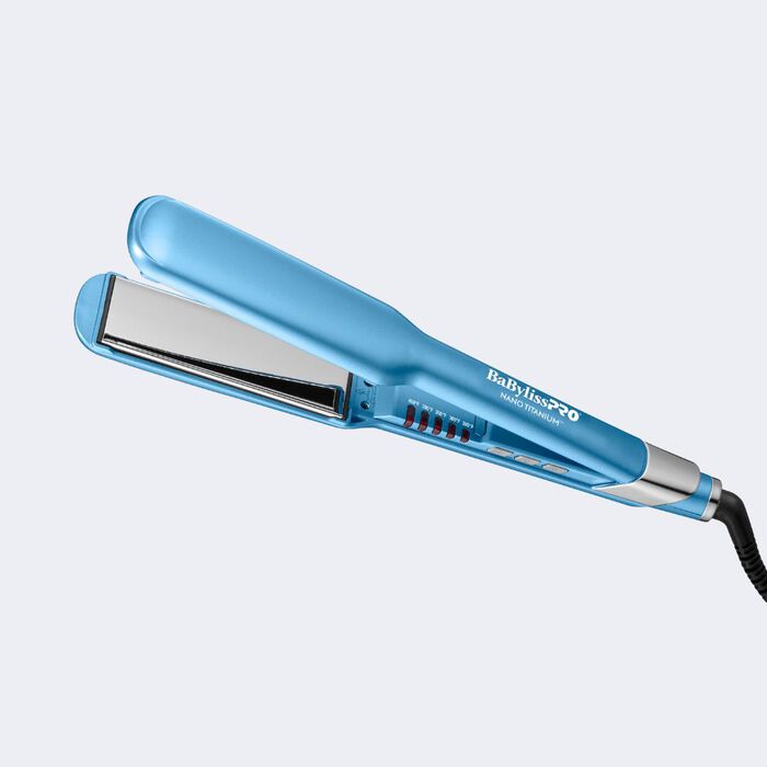 BaBylissPRO Nano Titanium™ 1" - 1 1/2" Ultra-Sleek Straightening Iron